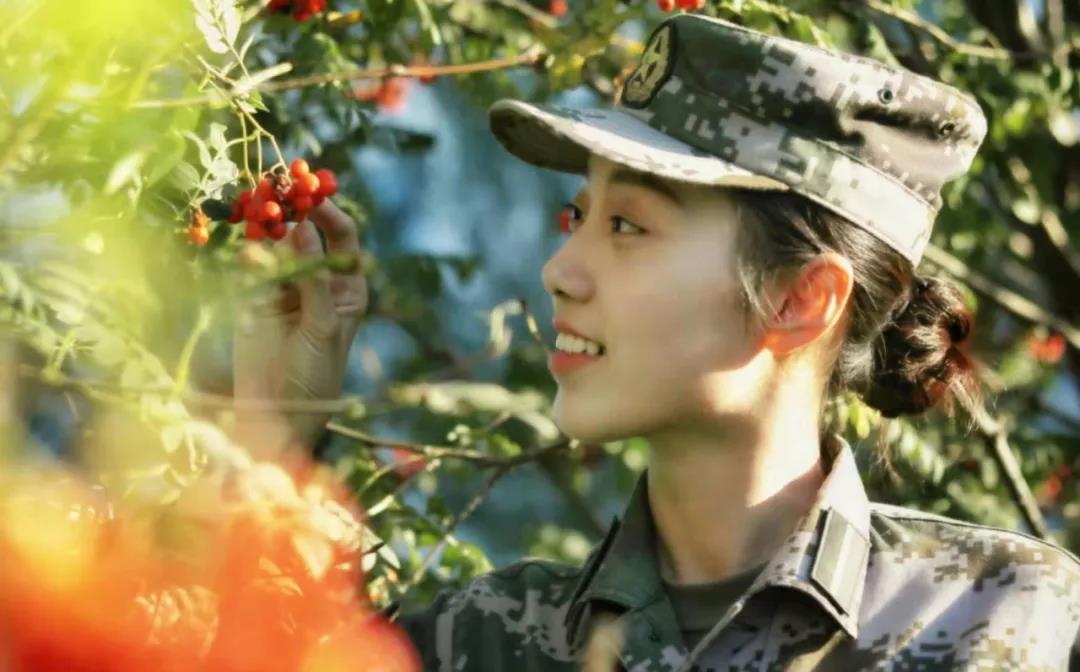 1568688418131745.jpg “90后”女生的“部队修炼手册”1.jpg