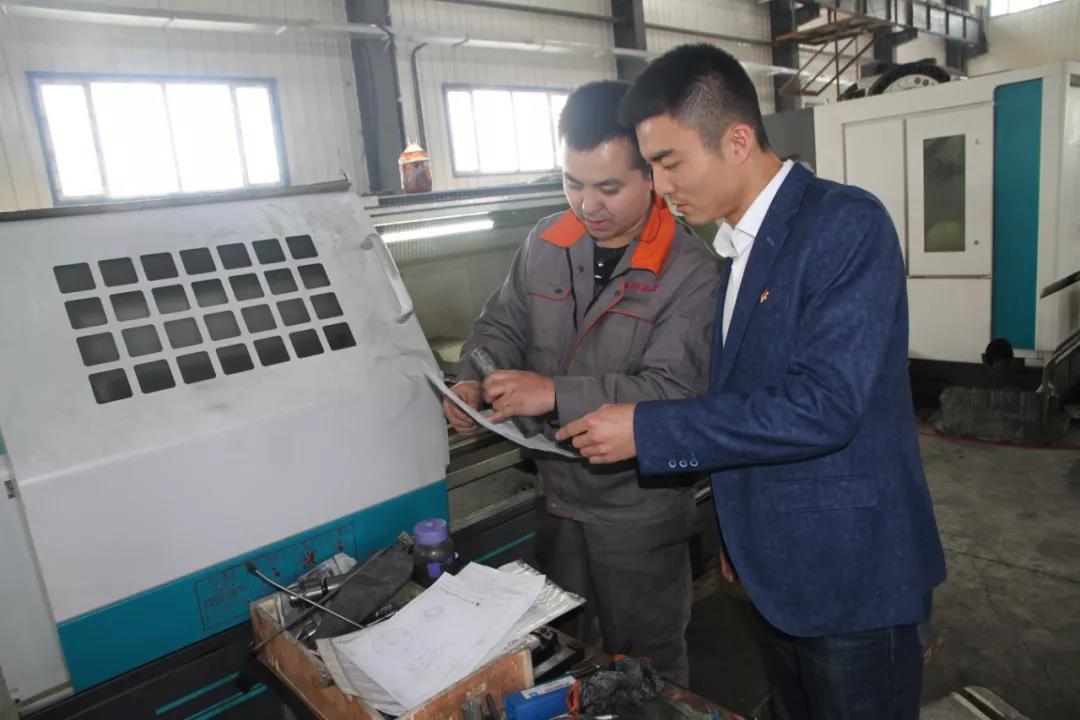 1568688810672488.jpg 绽放最美的光芒 2.jpg