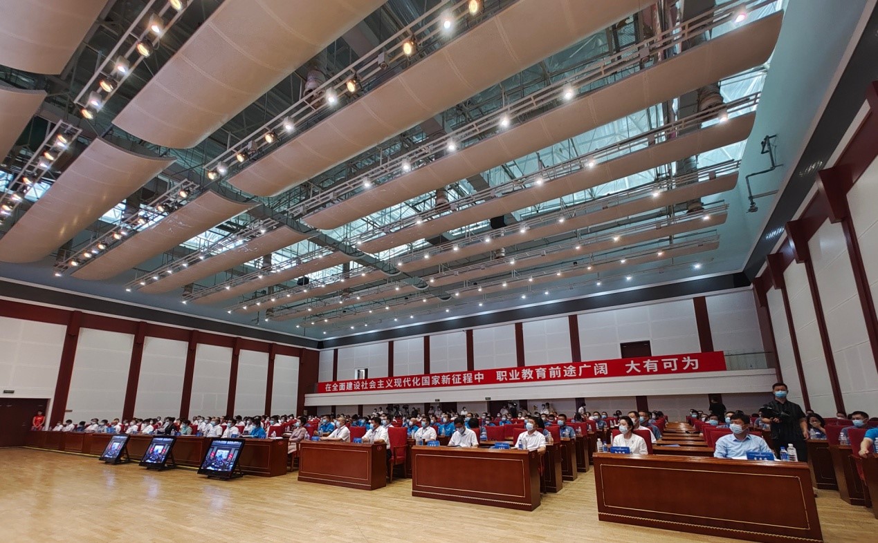 1659595596945531.jpg 1659595596945531.jpg