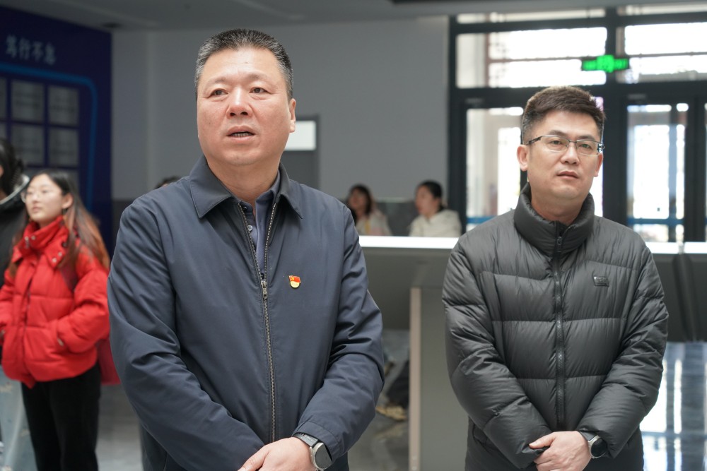 1743144137607379.jpg 1743144137607379.jpg