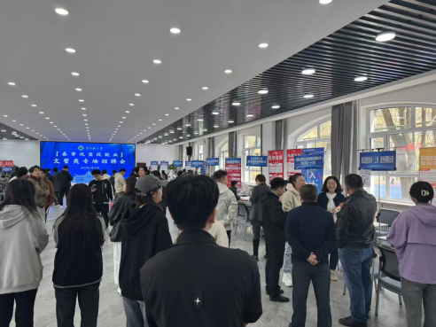 1745562611209274.png image.png