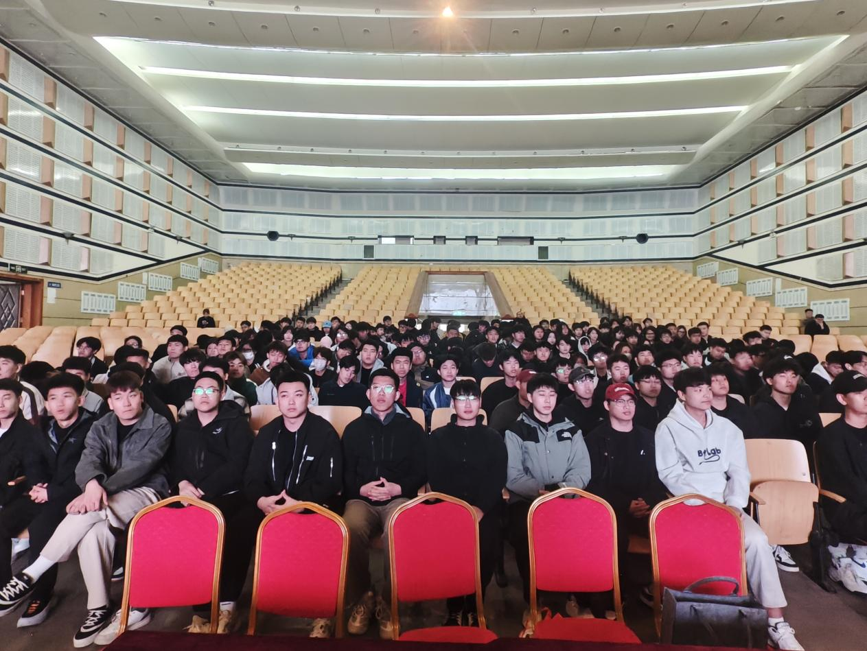 1745563722649972.png 图片3.png