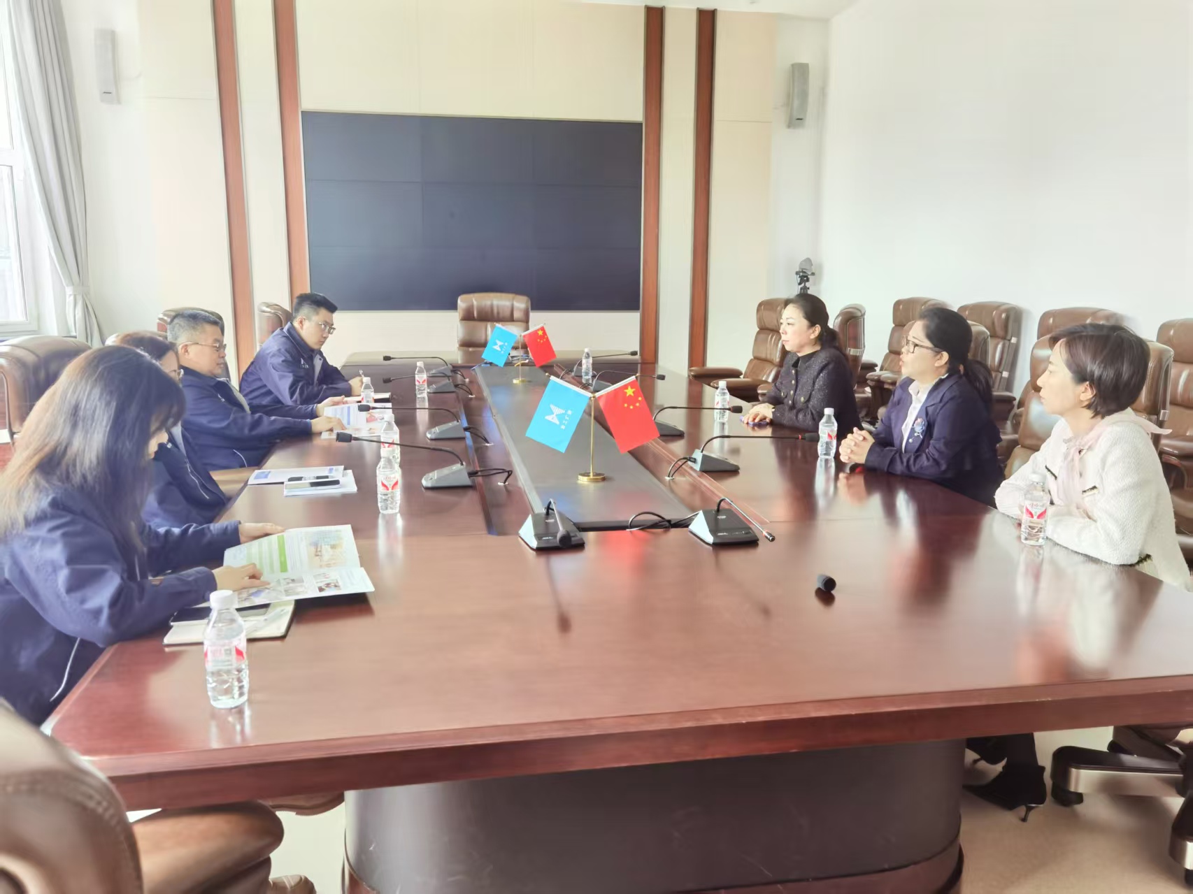 1745572915303729.jpg 813969fc05162202e277100f28a9f14.jpg