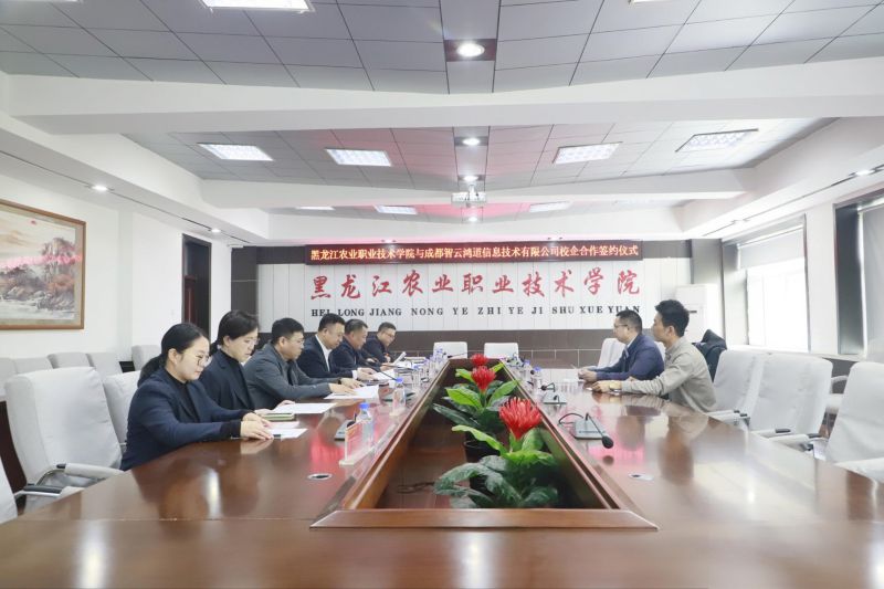 1747880656685513.jpg 20250521112603736.jpg