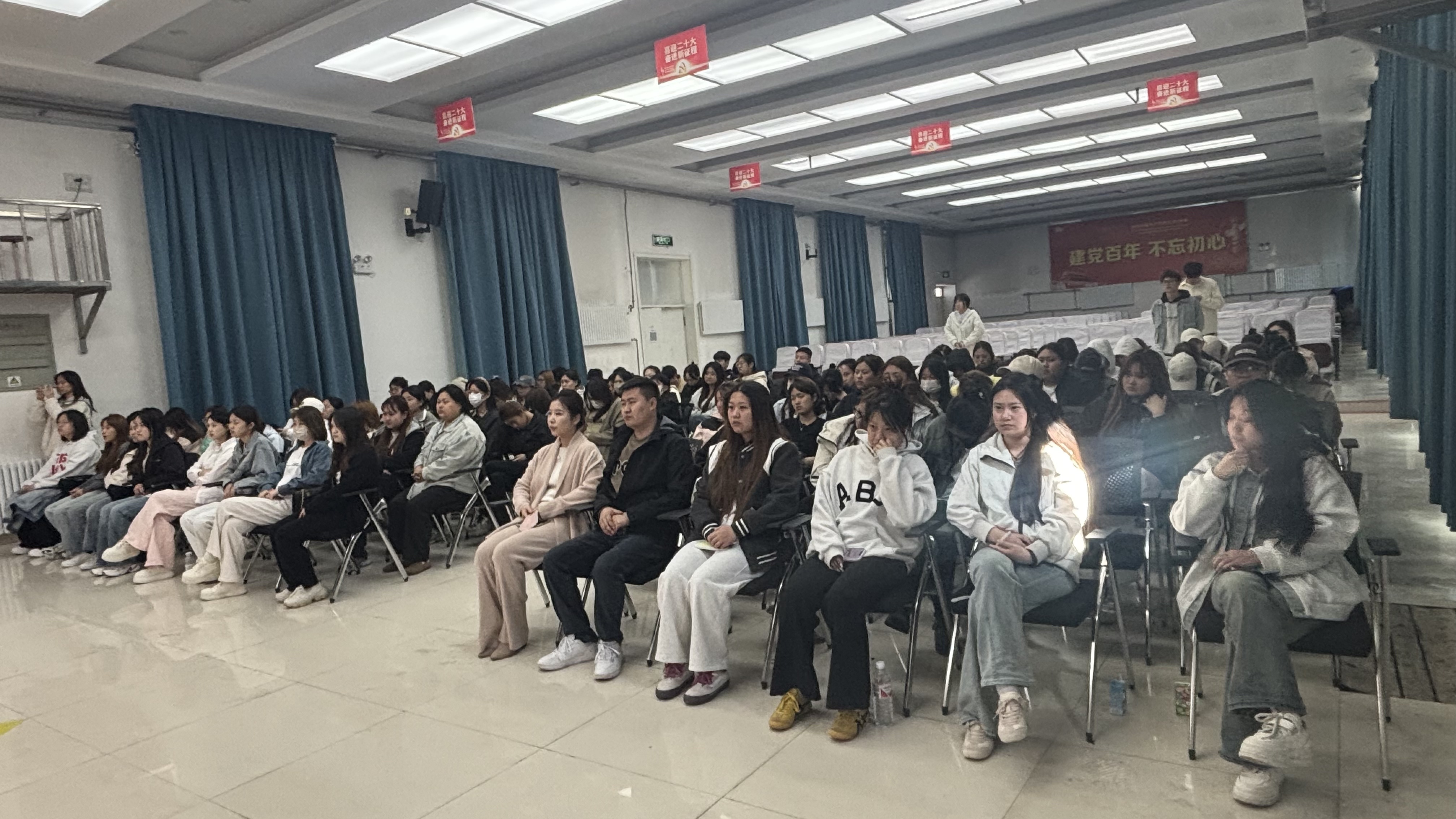 1748852180289978.jpg 1748852180289978.jpg