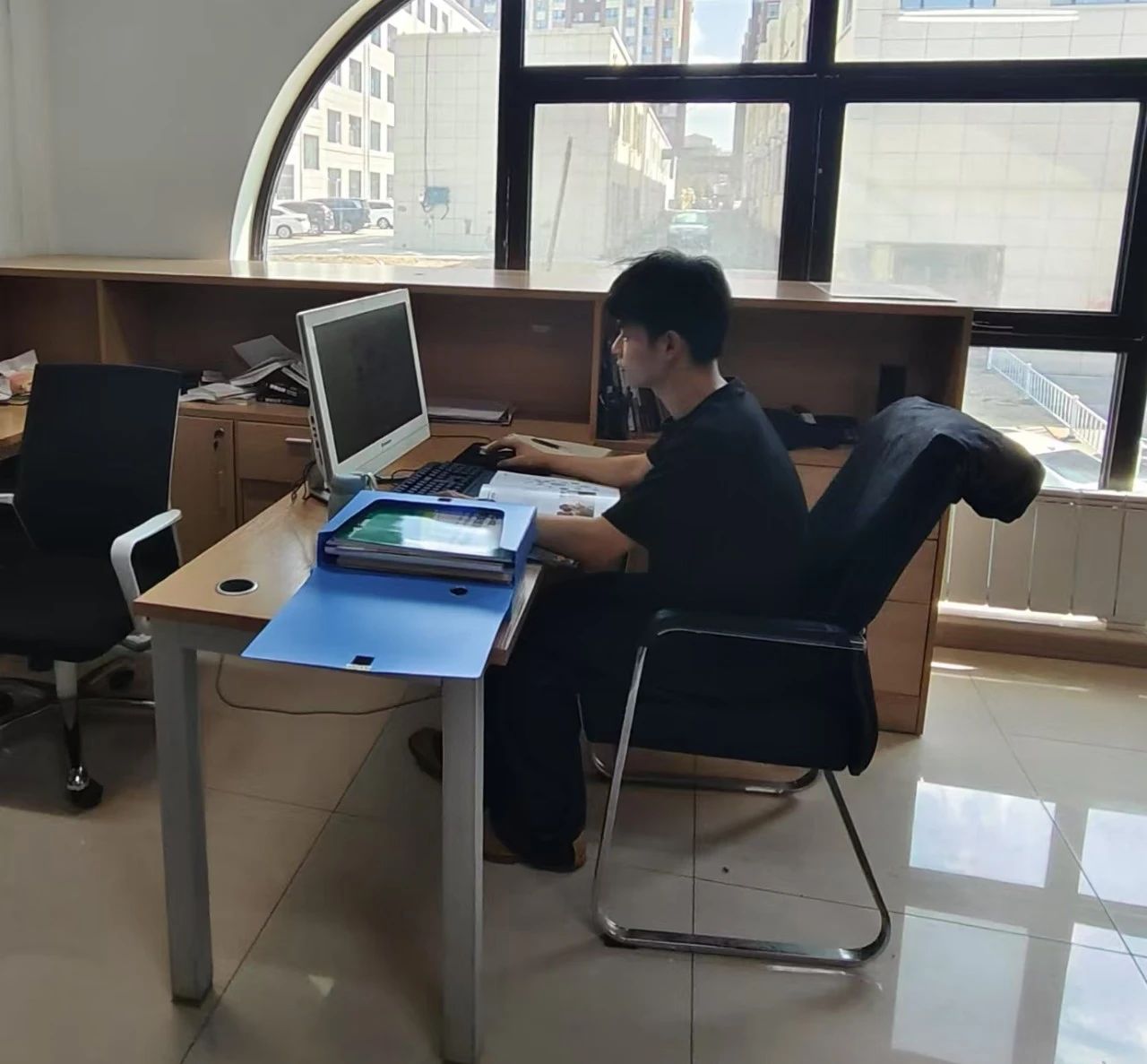 1749109446381913.jpg 757d7f76348f30321eec4a5249694999.jpg