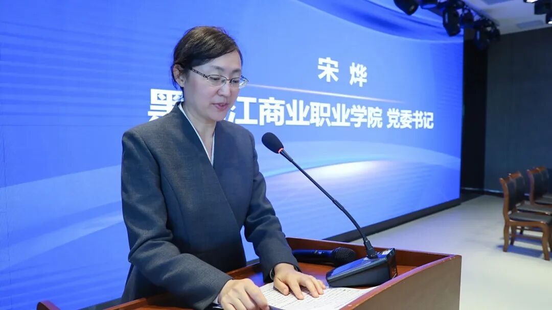 1760062758170132.jpg 9.jpg